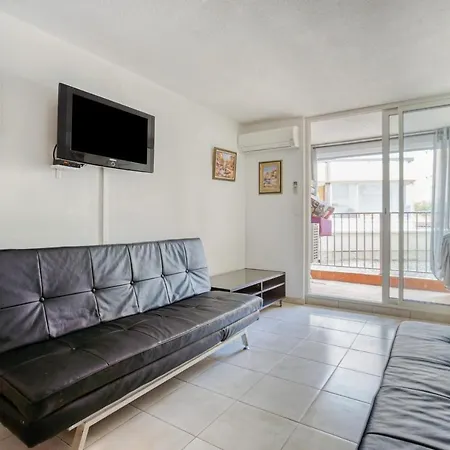 Studio Close To The Beach Of *