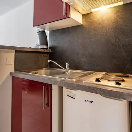 Apartman Studio Close To The Beach Of